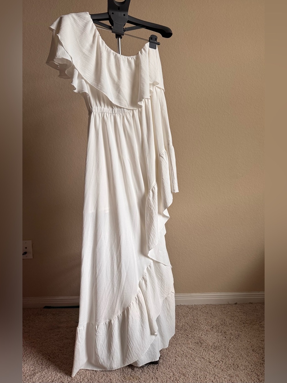 Women’s Asymmetrical One-Shoulder Dress in White